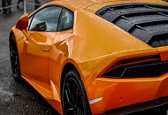 Rent Lamborghini Huracan in Dubai